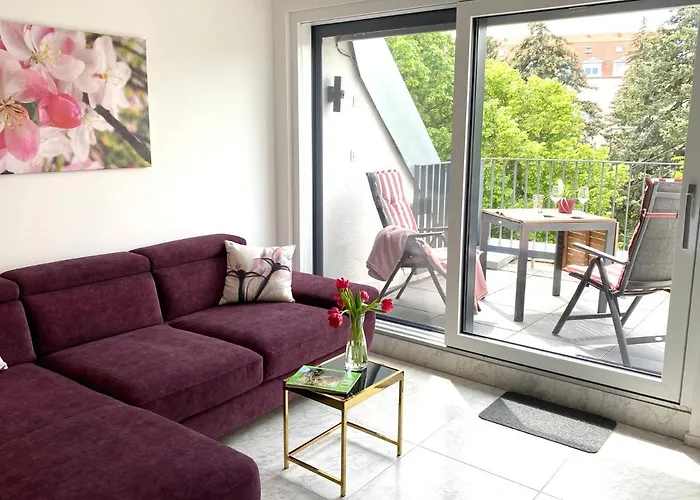 Lilie Appartement In Heviz Mit Tiefgarage, New And Modern
