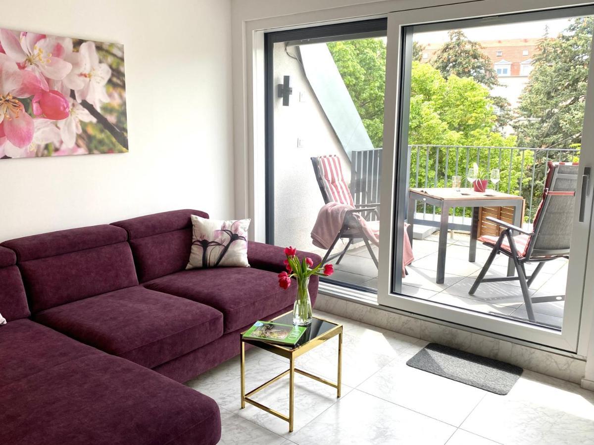 Apartment Lilie In Mit Tiefgarage, New And Modern